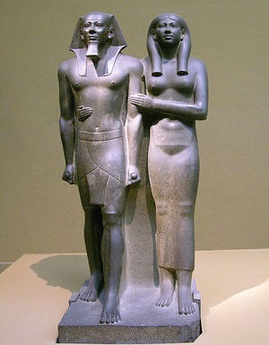 Estatua del rey Micerino y su reina y esposa Jamerernebty