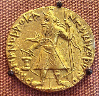 Moneda de oro con la imagen del rey Kanishka