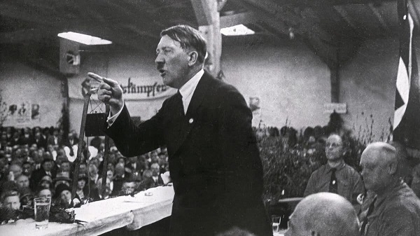 Discurso de Hitler, 1925
