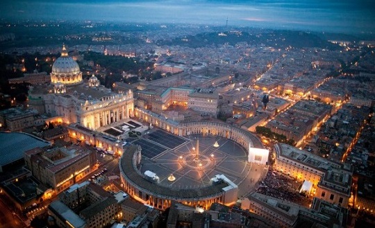 El Vaticano es concluido en el siglo XVII bajo el mandato del Papa Paulo V