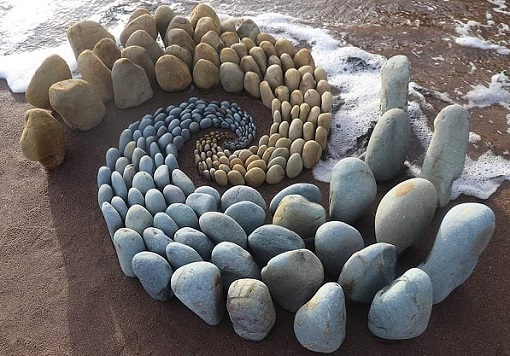 El “land art”, es una corriente del arte contemporáneo en la que el paisaje y la obra de arte están enlazados.