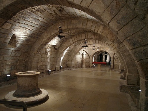 Cripta de San Antolín (Palencia)
