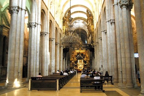 Planta y naves del Templo Santiago de Compostela.