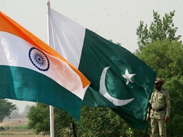 Banderas de India y Pakistán