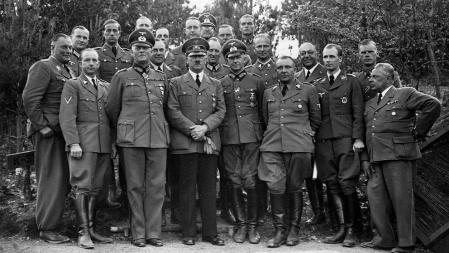 Miembros del alto mando militar nazi. Miembros del alto mando militar nazi.