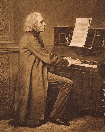 Liszt al piano