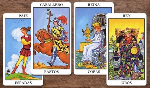 Juegos de naipes: El tarot