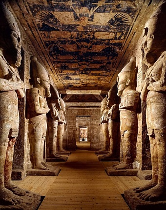 Interior del Templo de Ramsés II Interior del Templo de Ramsés II