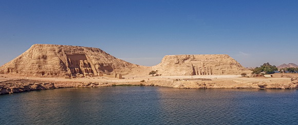 Abu Simbel está ubicado en Nubia, al sur de Egipto.
