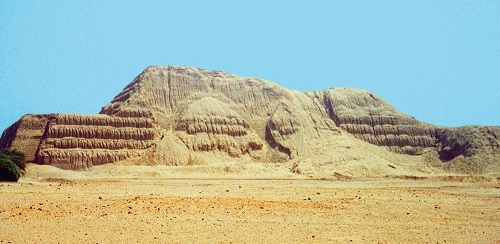 Las Huacas del Sol y de la Luna