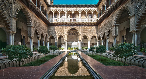 Patio de las doncellas del Palacio de Pedro I