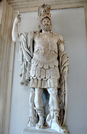Estatua de mármol atribuida al rey Pirro de Epiro. Datada en el siglo I d.C.