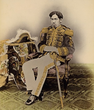 Mutsuhito, emperador Meiji, en 1873