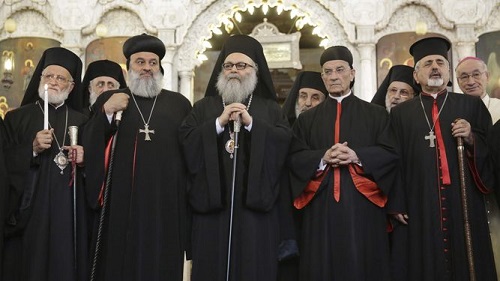 Líderes de diferentes iglesias ortodoxas durante un encuentro de patriarcas de Antioquía y Oriente Medio