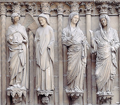 Estatuas del pórtico de la Catedral de Reims