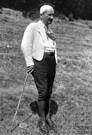 Martin Heidegger Martin Heidegger