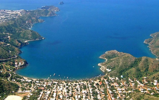 Bahía Taganga, Santa Marta, Colombia. Bahía Taganga, Santa Marta, Colombia.