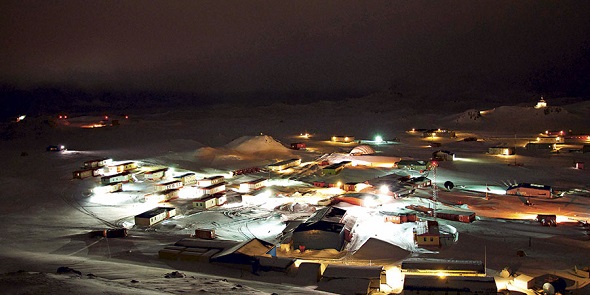 base Eduardo Frei Montalva, de la Fuerza Aérea de Chile