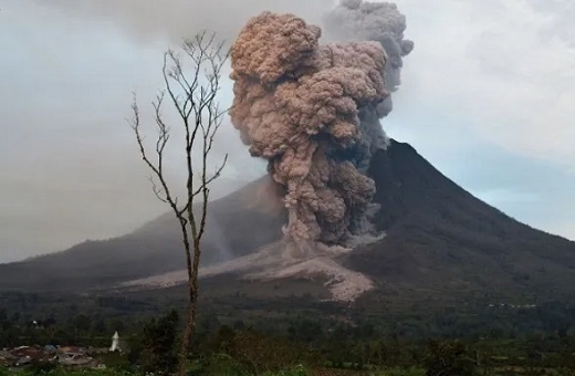 Erupción volcánica
