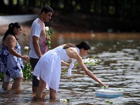 La santería es una actitud religiosa que caracteriza a un gran porcentaje de los brasileros