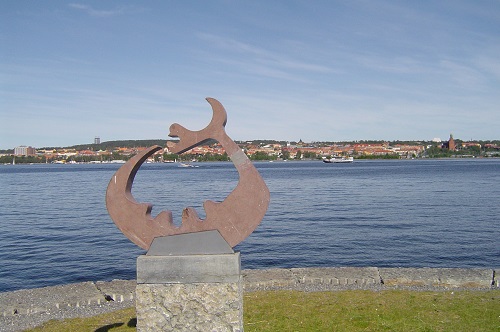 Escultura del monstruo de lago Storsjön