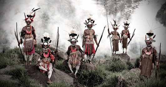Goroka, tribu indígena de Papúa Nueva Guinea.