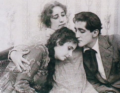 Fotograma de la película “María”, 1922. Fotograma de la película “María”, 1922.