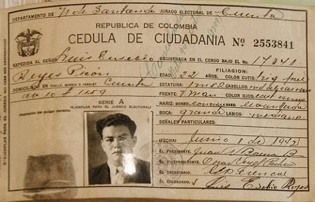 Cédula de ciudadanía expedida en 1942