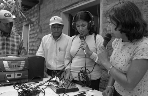 Radio comunitaria Radio comunitaria